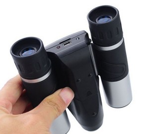 Binocular digital camera